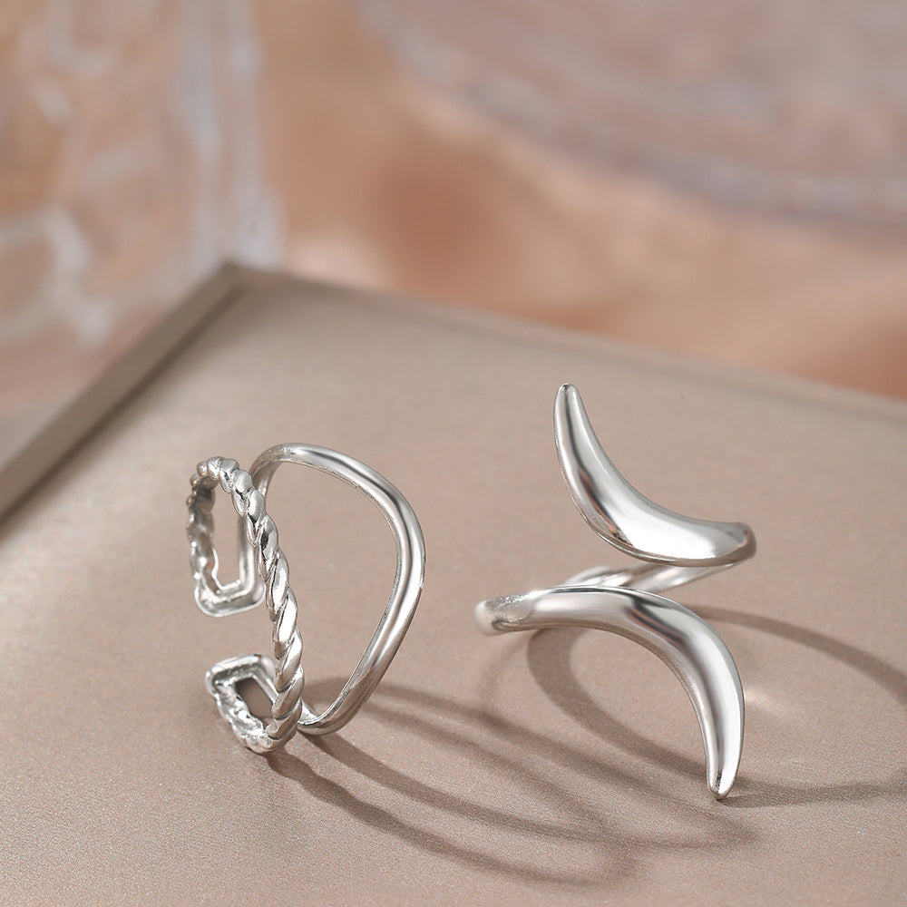 Set di 2 anelli in oro con curva a mezzaluna