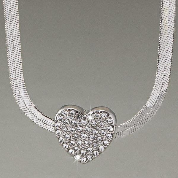 Collana con cuore in strass