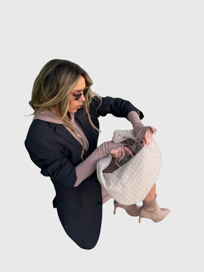 Celeste | Borsa Media In Pelle Scamosciata Intrecciata Con Nodo