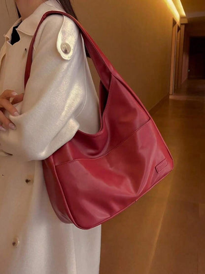 Elena | Borsa a spalla strutturata ed elegante