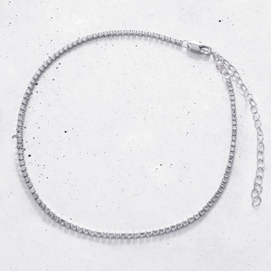 Crystal Line Choker (2 mm)