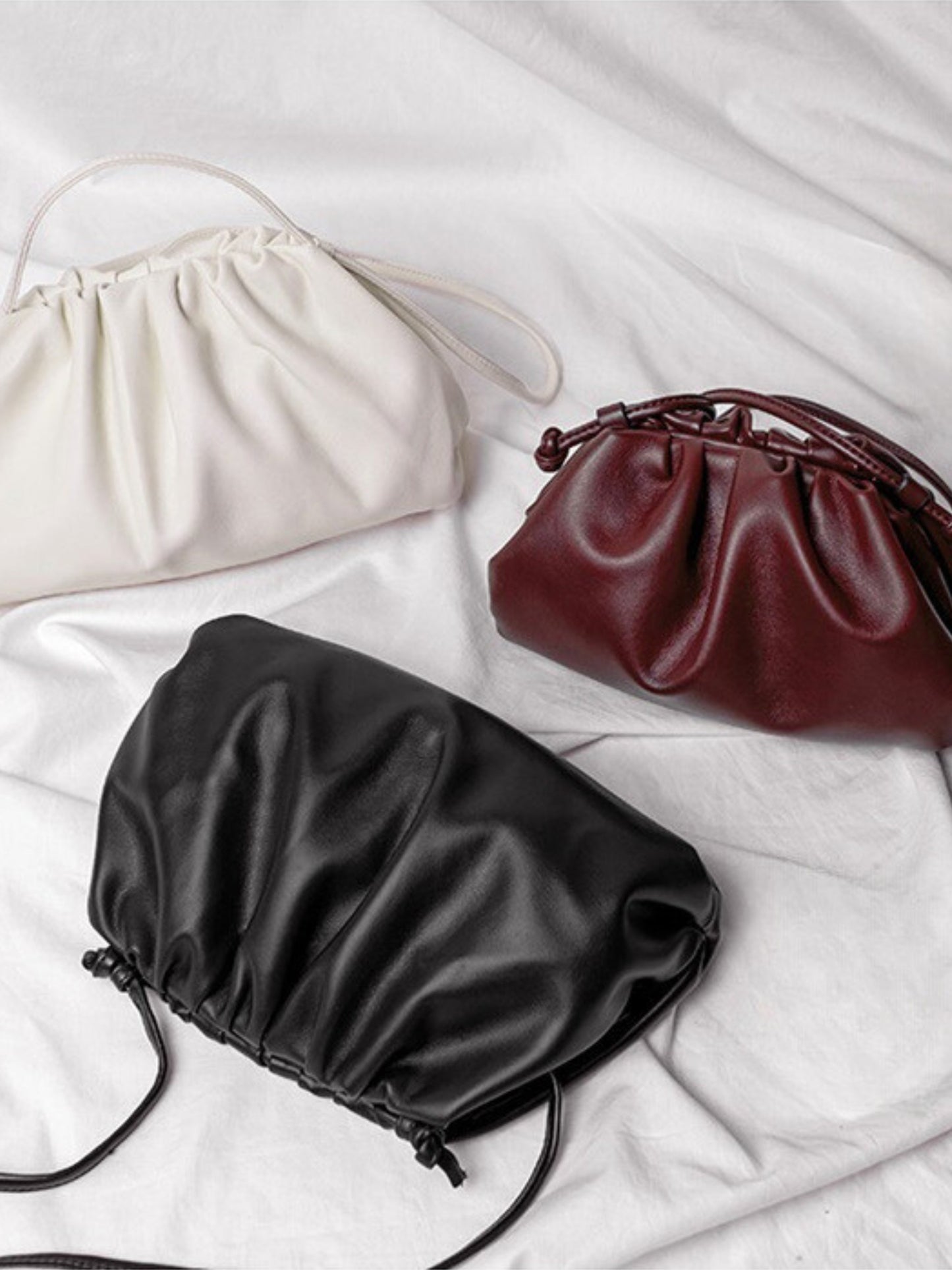 Marina | Pochette Vegan Elegante per l'uso quotidiano