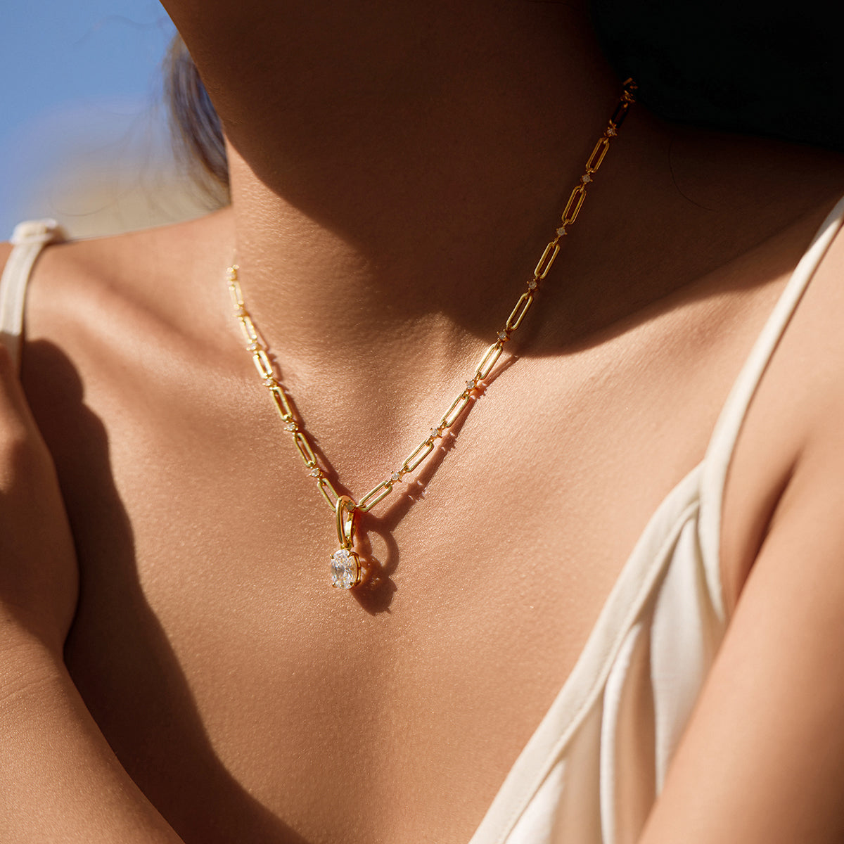 Oval Pendant with Hinged Bail