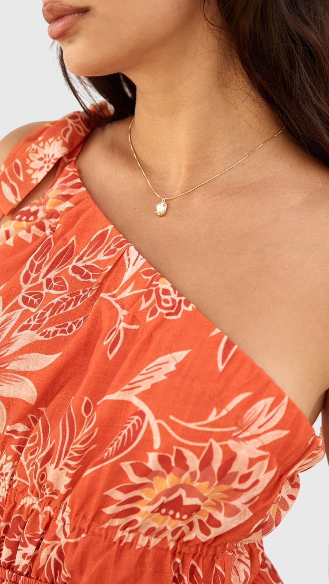 Bailey | Collana con pendente in perla dorata