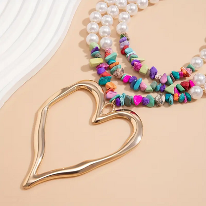 Collana a strati con perle colorate a forma di cuore, 3 pezzi