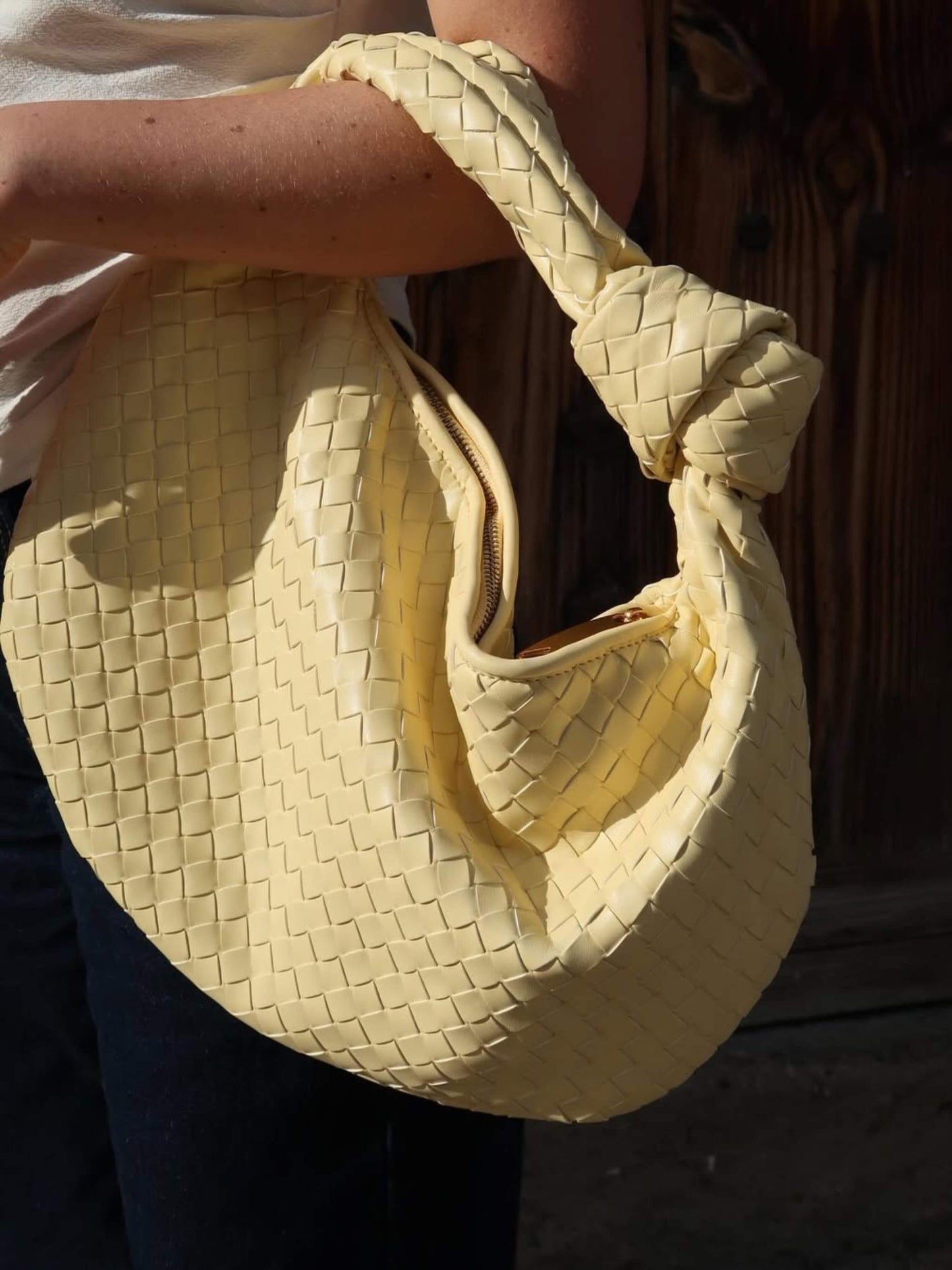 Gisella | Borsa a Spalla Media Intrecciata con Nodo