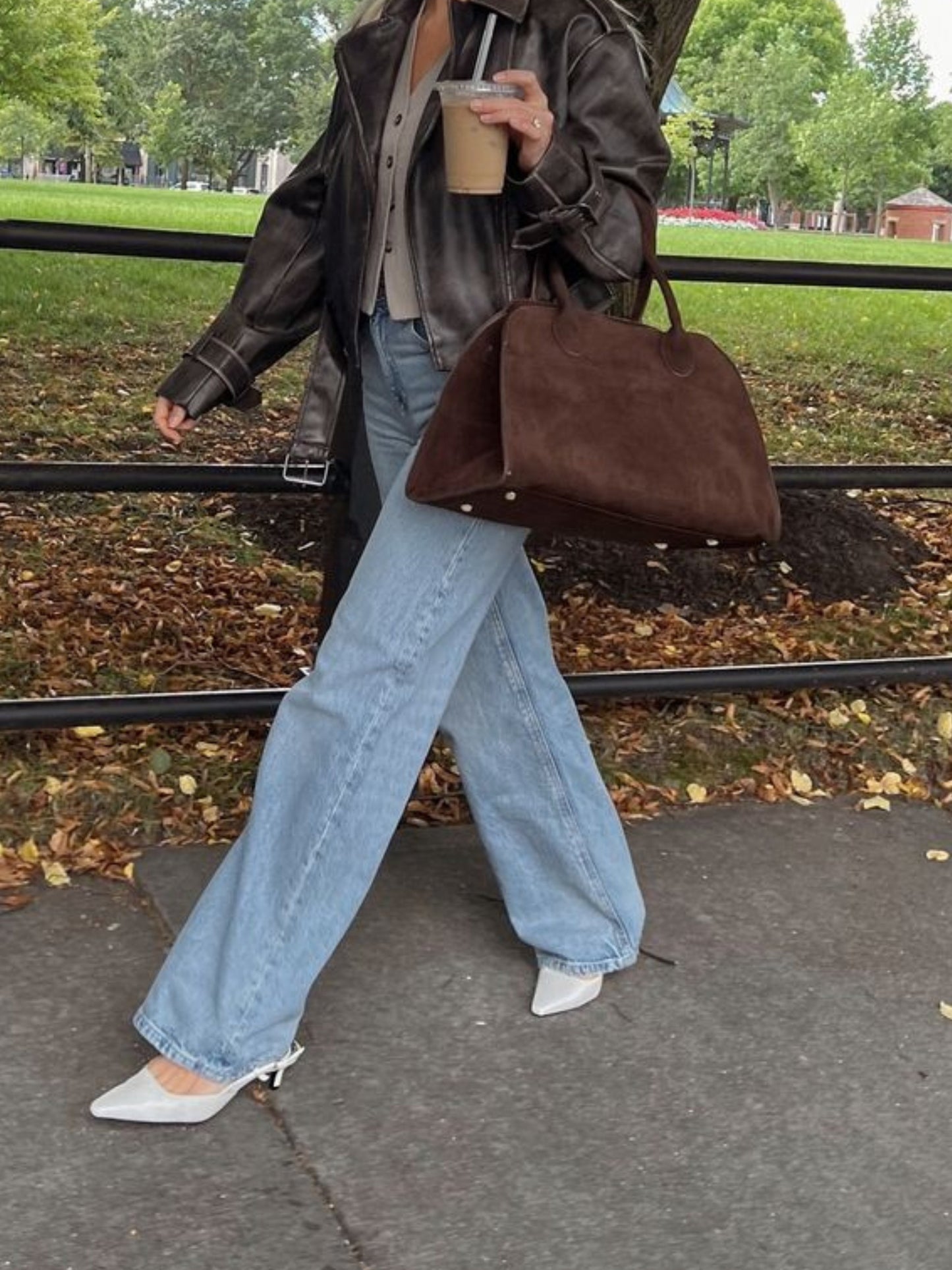 Luisa | Borsa Quotidiana Minimalista in Pelle scamosciata