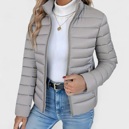 Philipa - Elegante giacca lunga con collo alto 
