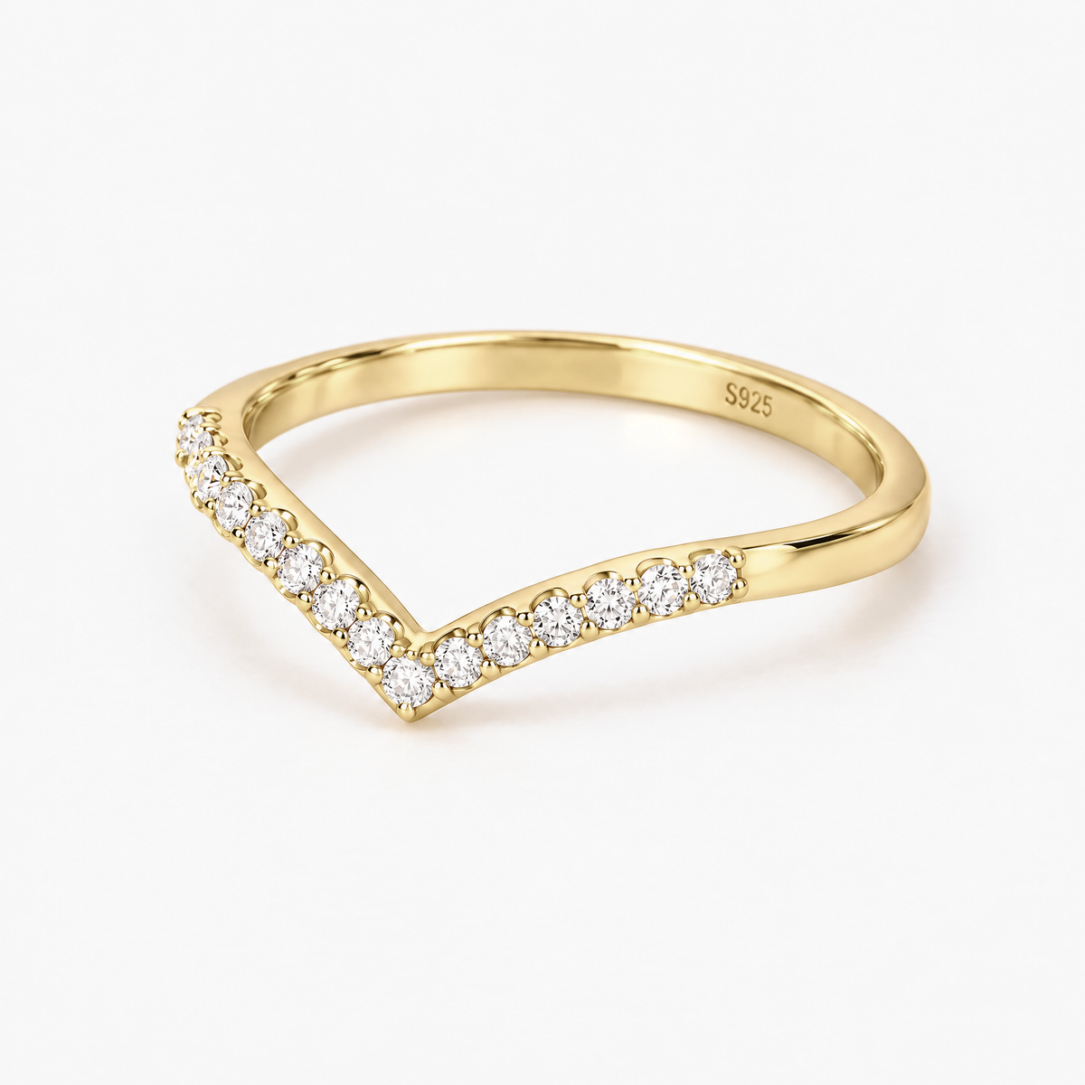 V Contour Pavé Band ring