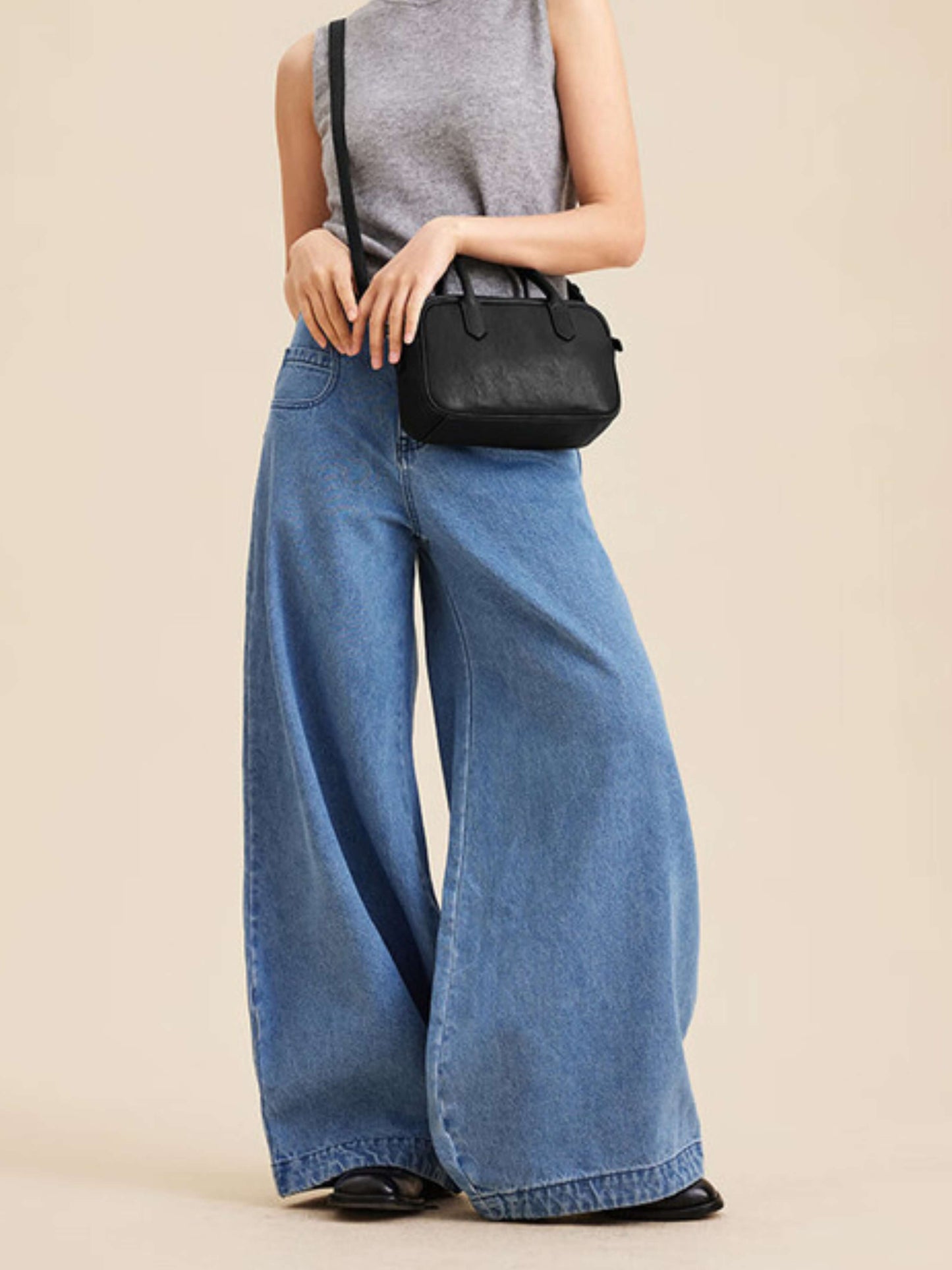 Elisa | Borsa Quadrata con Zip Lucida