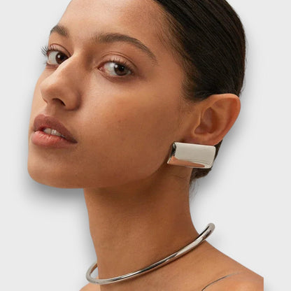 Jona Orecchini – Geometrici Dallo Stile D'impatto