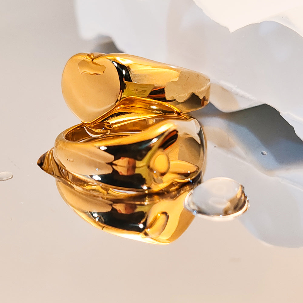 Anello con sigillo minimalista a forma di cuore