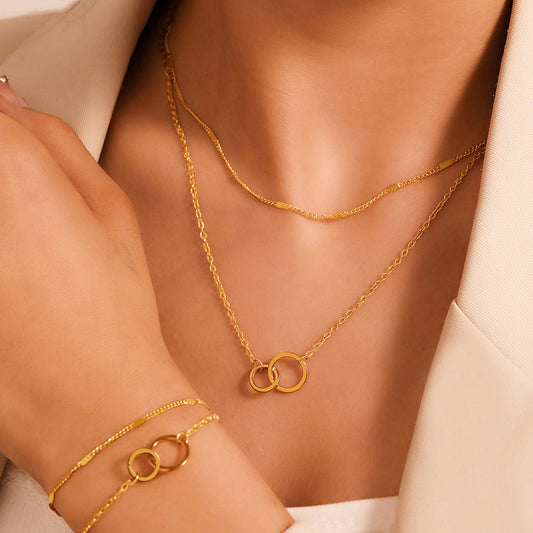 Set di gioielli con cerchi intrecciati, 3 pezzi