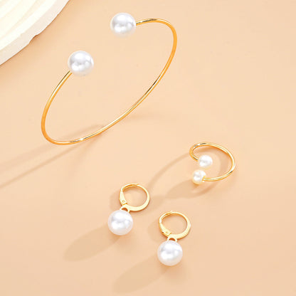 Set di gioielli in oro con perle a goccia, 3 pezzi