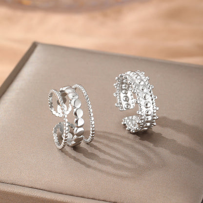 Set di 3 anelli con perline dorate