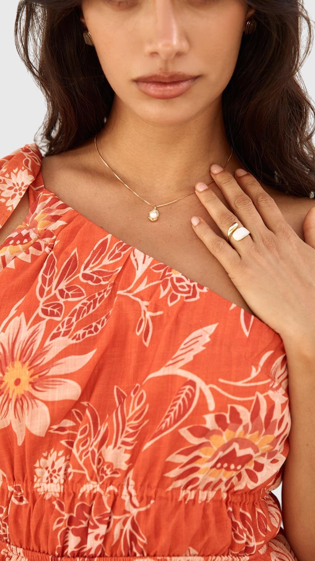 Bailey | Collana con pendente in perla dorata