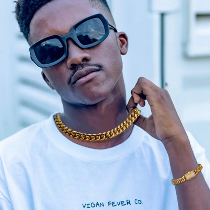 Collana con maglie cubane e lettere