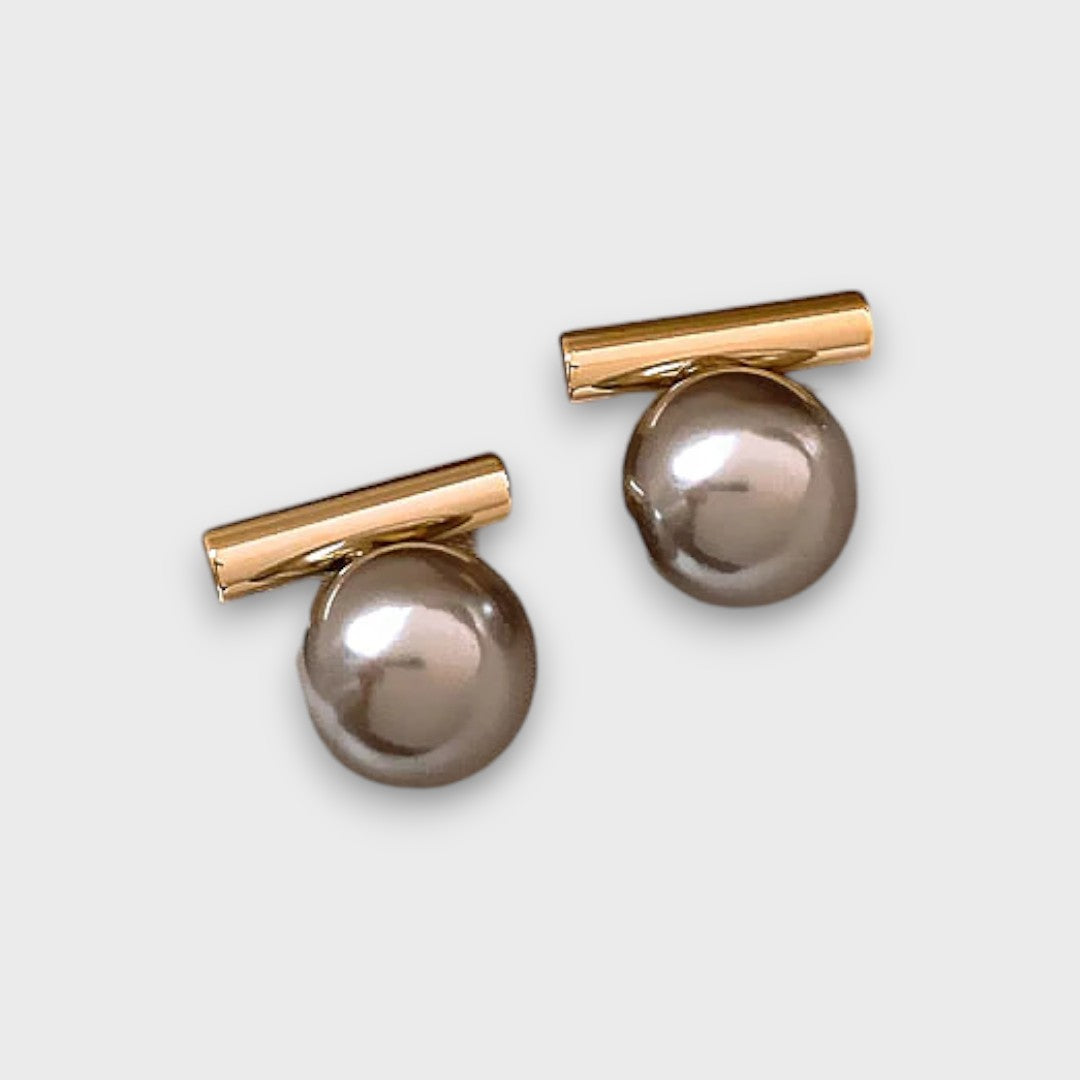 Velana Orecchini – a perla architettonici