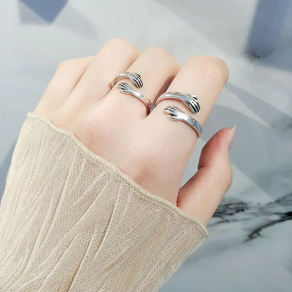 2pc Hug Ring