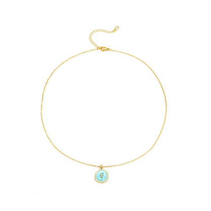 Collana con croce delicata in oro 18 carati