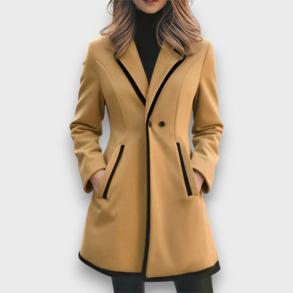 Morenza – Cappotto bianco con bordi neri