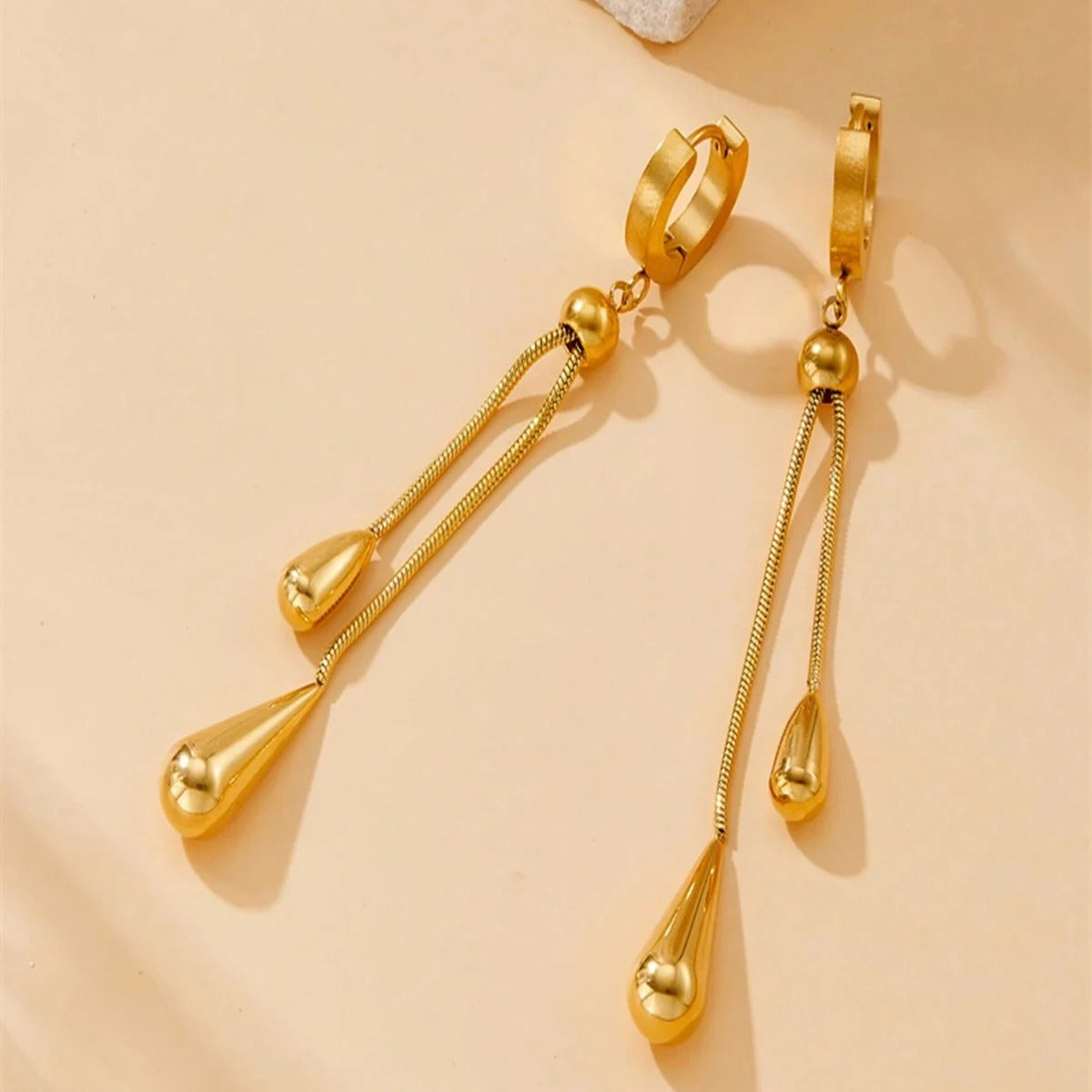 Set di 3 collane e orecchini pendenti geometrici