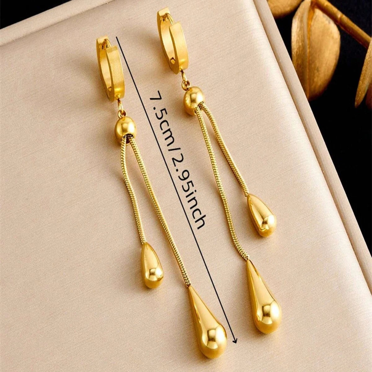 Set di 3 collane e orecchini pendenti geometrici